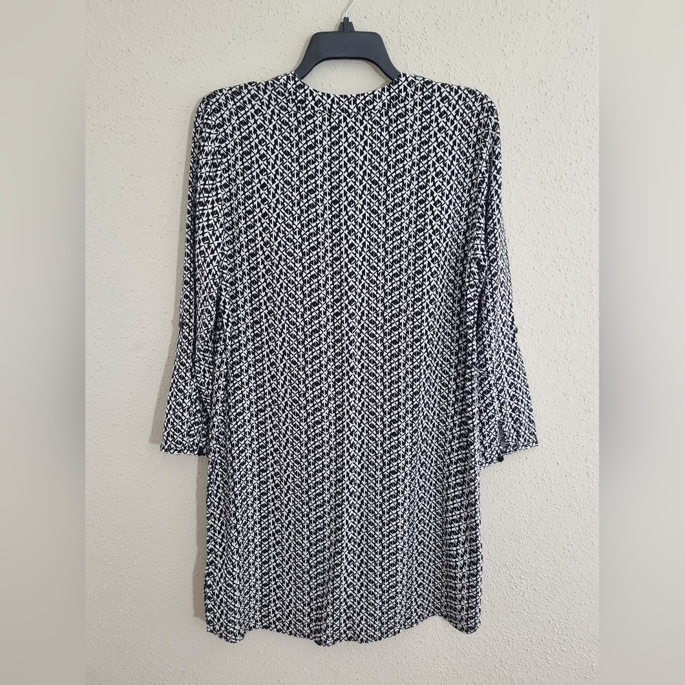 Atmosphere Monochrome Geometric Dress Black & White Size USA (6), UK (10). - Picture 8 of 10